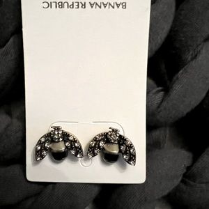 Banana Republic Berkeley Square bee earrings